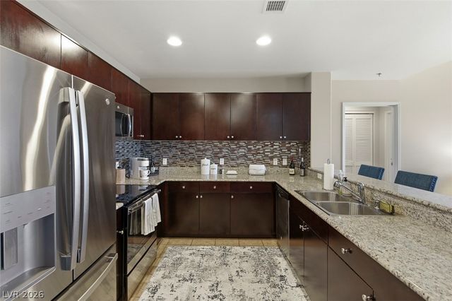 8255 Las Vegas Boulevard 708, Las Vegas, NV 89123