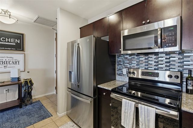 8255 Las Vegas Boulevard 708, Las Vegas, NV 89123