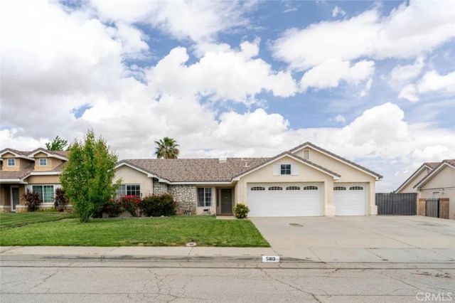 5813 W Avenue L11, Quartz Hill, CA 93536