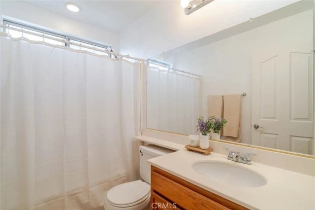 5813 W Avenue L11, Quartz Hill, CA 93536