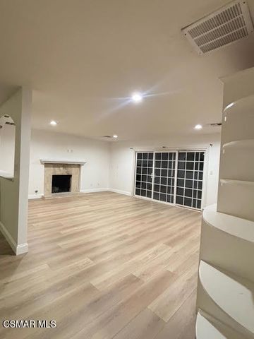 161 Teasdale Street, Thousand Oaks, CA 91360