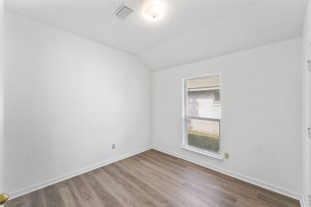 2600 Waterloo Lane, Mesquite, TX 75181