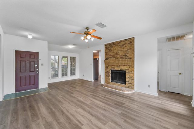 2600 Waterloo Lane, Mesquite, TX 75181