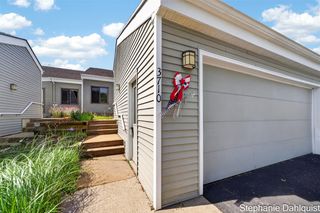 3710 Mona Kai Boulevard 14, Norton Shores, MI 49444
