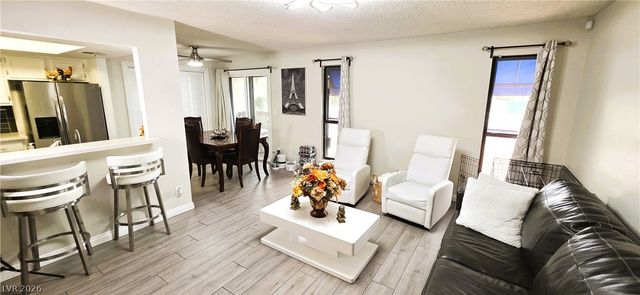 6117 West Oakey Boulevard A, Las Vegas, NV 89146
