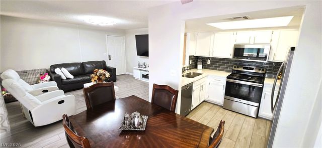 6117 West Oakey Boulevard A, Las Vegas, NV 89146