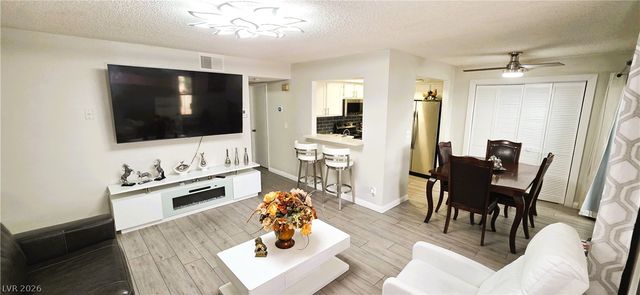 6117 West Oakey Boulevard A, Las Vegas, NV 89146