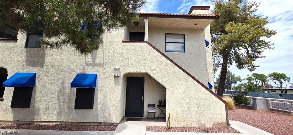6117 West Oakey Boulevard A, Las Vegas, NV 89146