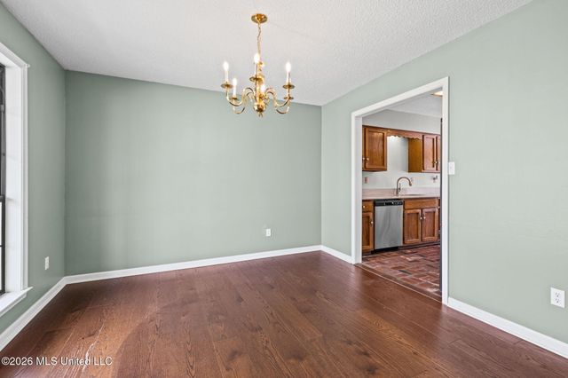 5915 Roman Hill Drive, Olive Branch, MS 38654