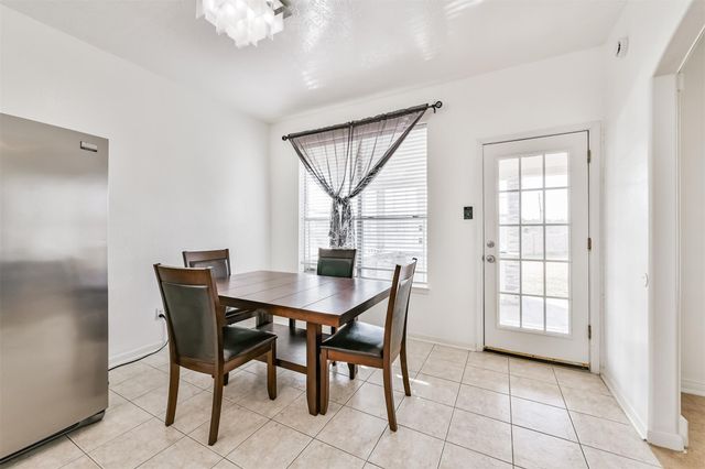 4113 Oak Point Drive, Pearland, TX 77581