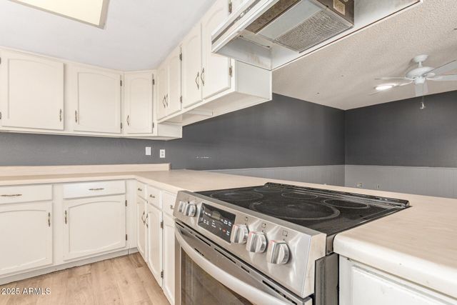 3825 W ROYAL PALM Road, Phoenix, AZ 85051