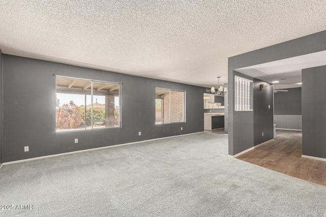 3825 W ROYAL PALM Road, Phoenix, AZ 85051