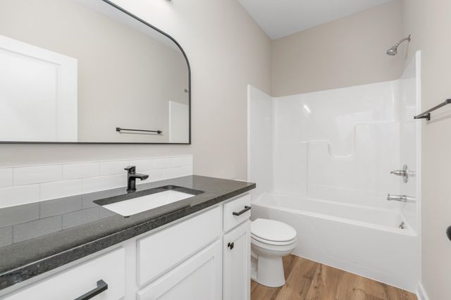 813 N Rainbow Lake St, Wichita, KS 67235