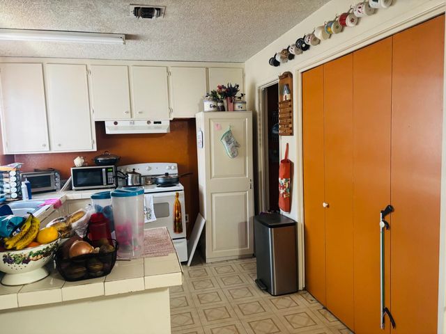 103 Poppy Lane, Clovis, CA 93612