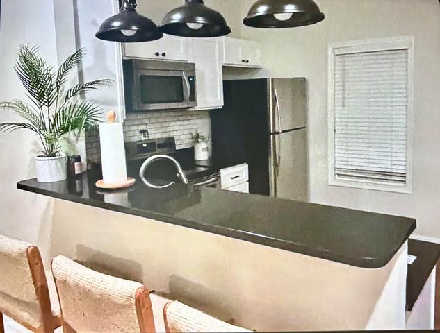 165 Walton Avenue Apt a, Lexington, KY 40508