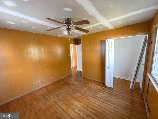 115 PHILLIPS AVE, Magnolia, NJ 08049