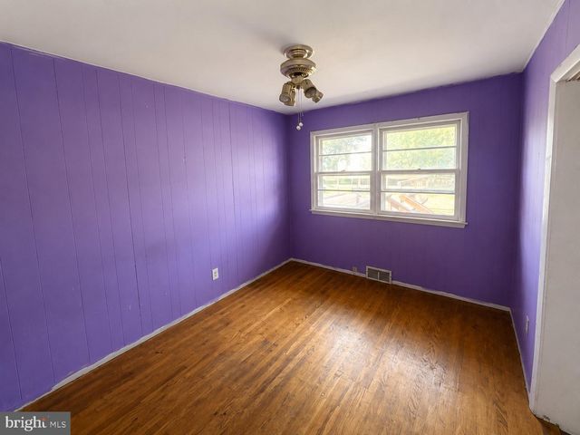 115 PHILLIPS AVE, Magnolia, NJ 08049