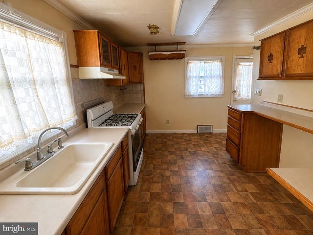115 PHILLIPS AVE, Magnolia, NJ 08049