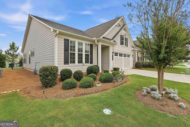 330 Chestnut Oak Drive, Peachtree City, GA 30269