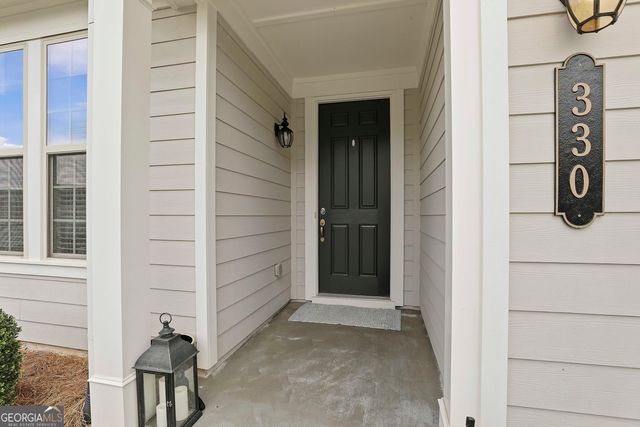 330 Chestnut Oak Drive, Peachtree City, GA 30269