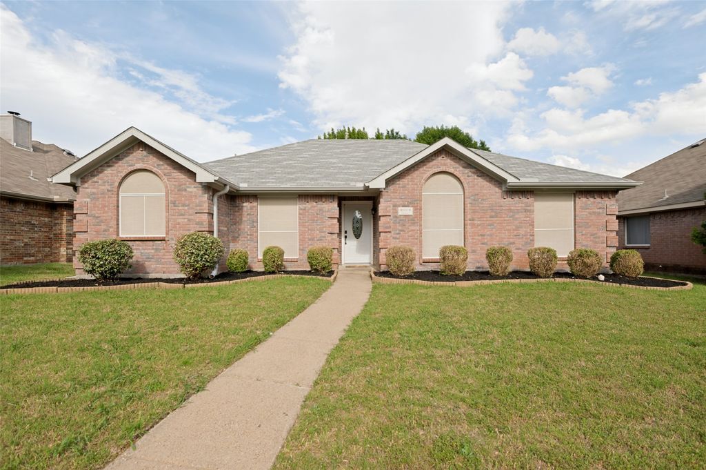 8160 Tower Road, Frisco, TX 75035