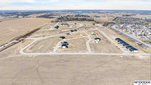 6301 S 214 Street, Elkhorn, NE 68022