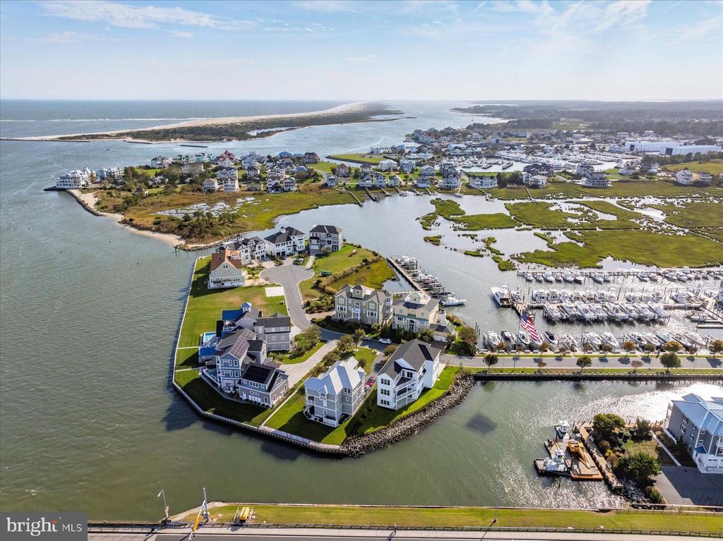 Image 107 of property listing at 12971 INLET ISLE LN, Ocean City, MD 21842