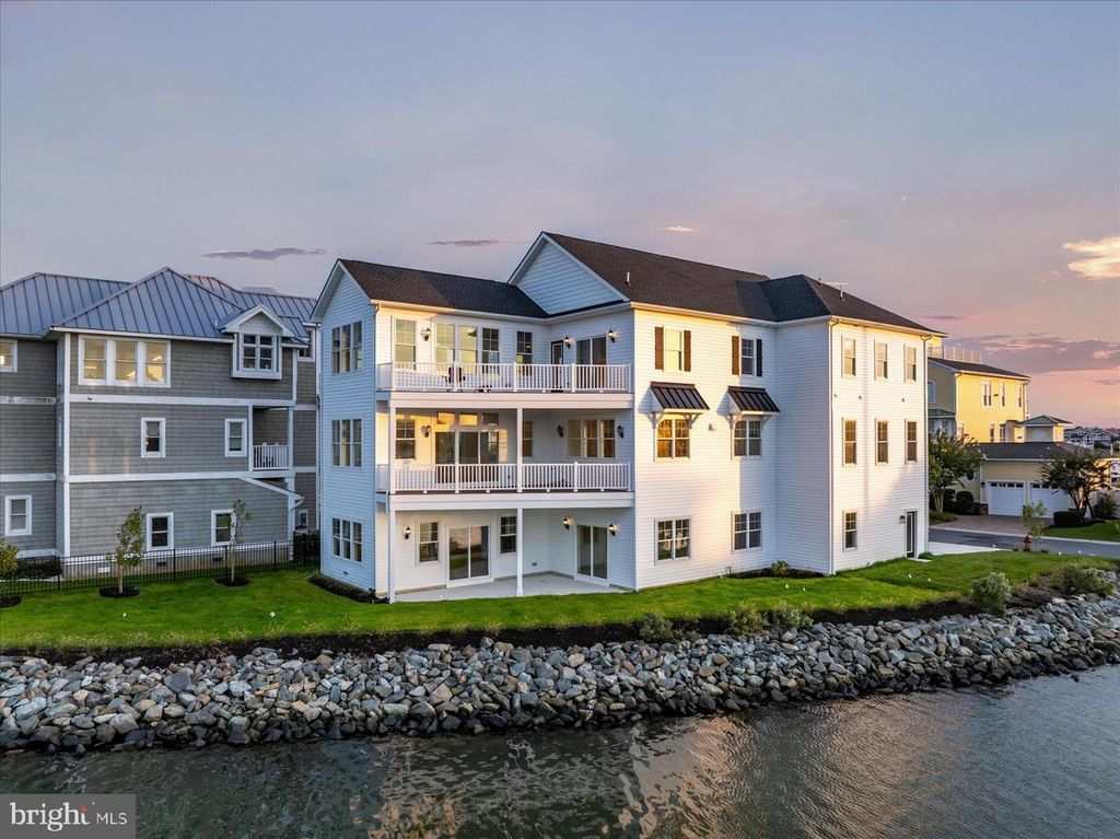 Image 113 of property listing at 12971 INLET ISLE LN, Ocean City, MD 21842