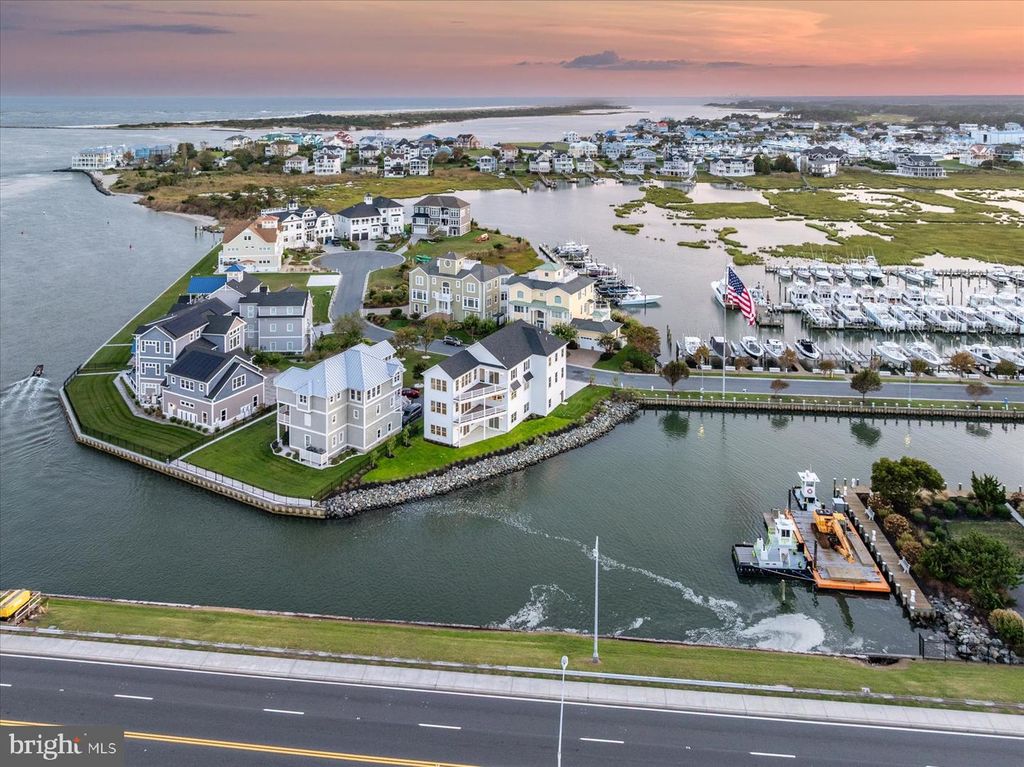 Image 117 of property listing at 12971 INLET ISLE LN, Ocean City, MD 21842