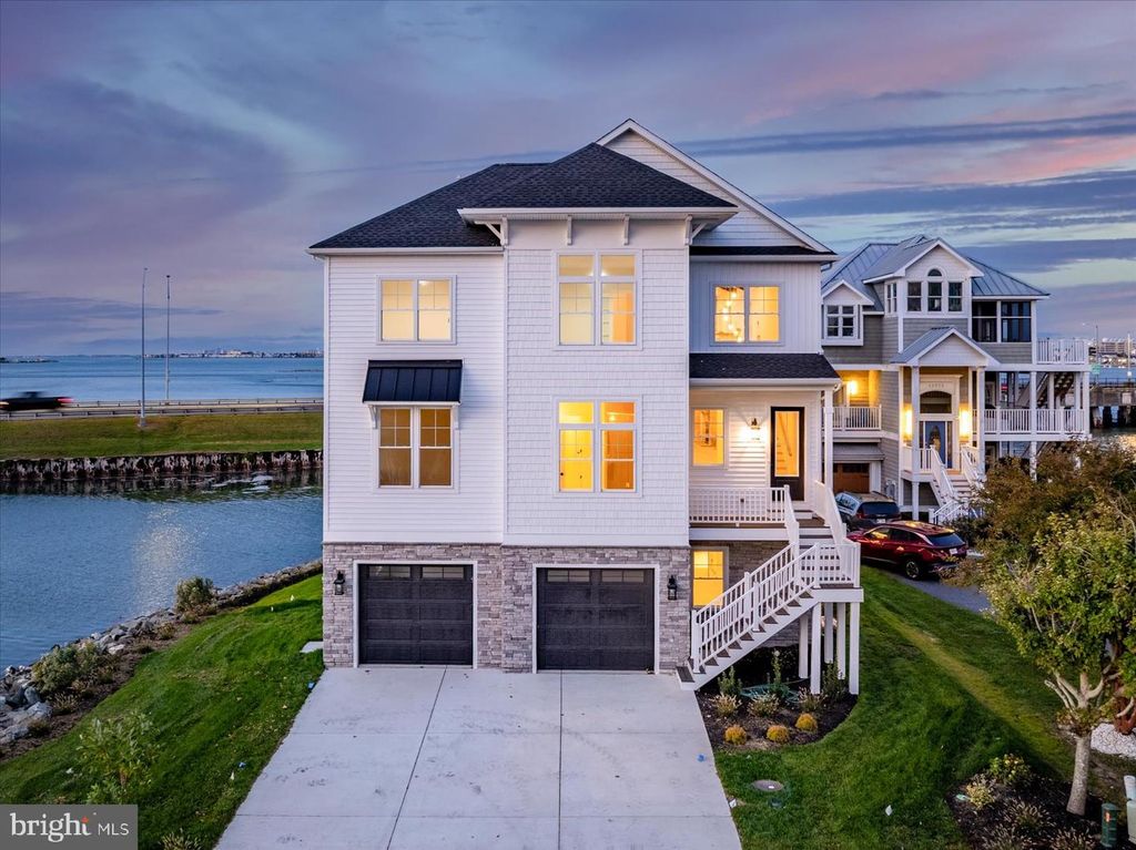 Image 120 of property listing at 12971 INLET ISLE LN, Ocean City, MD 21842