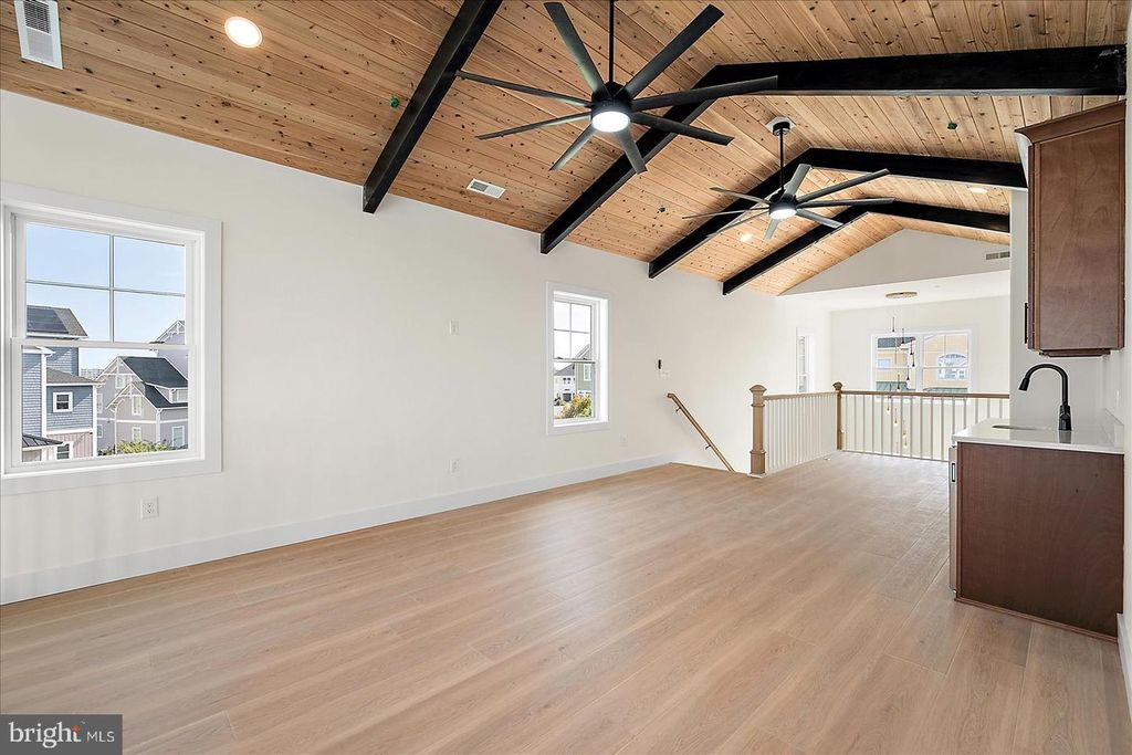 Image 46 of property listing at 12971 INLET ISLE LN, Ocean City, MD 21842