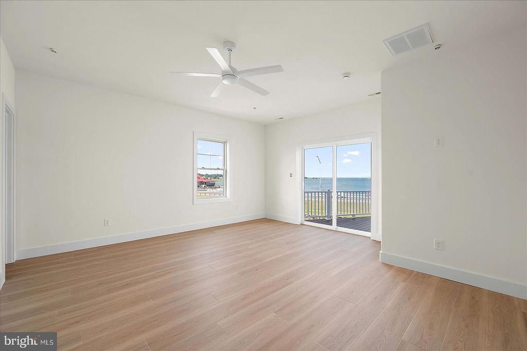Image 51 of property listing at 12971 INLET ISLE LN, Ocean City, MD 21842
