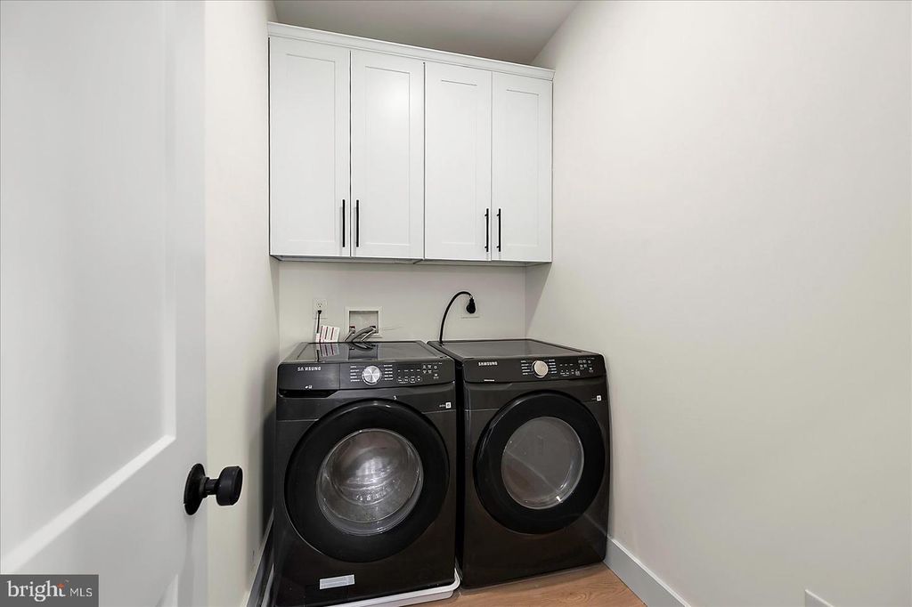 Image 81 of property listing at 12971 INLET ISLE LN, Ocean City, MD 21842