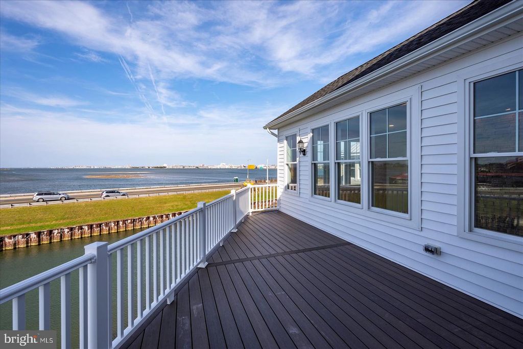 Image 87 of property listing at 12971 INLET ISLE LN, Ocean City, MD 21842