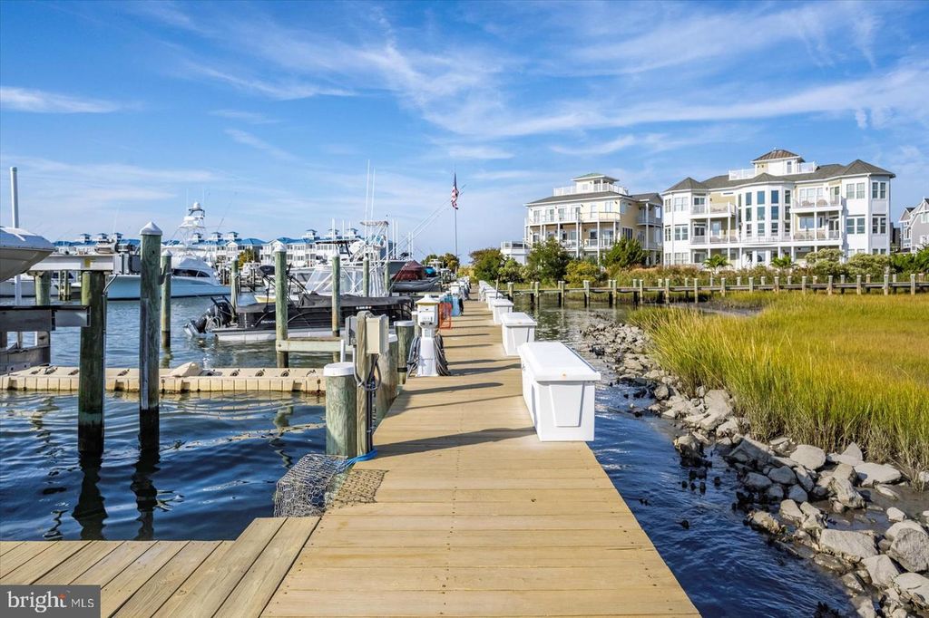 Image 96 of property listing at 12971 INLET ISLE LN, Ocean City, MD 21842