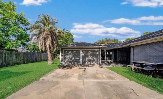 9430 Claridge Drive, Houston, TX 77031