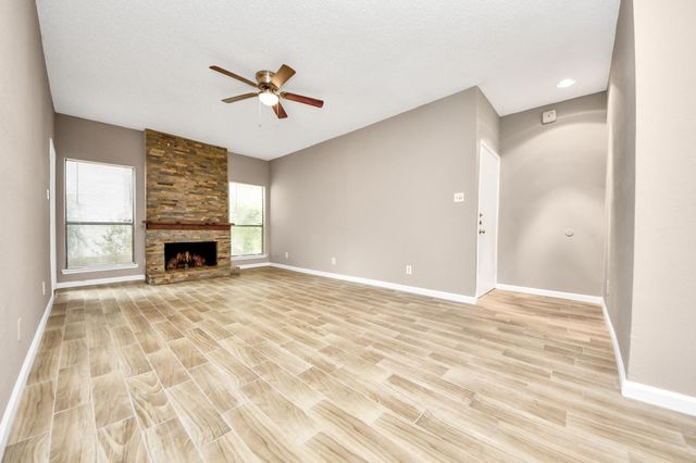 10053 Westpark Drive 285, Houston, TX 77042