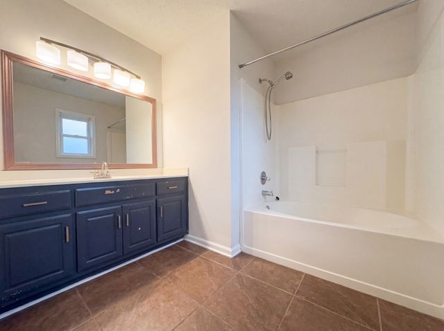 215 Wagoners Way, Westmoreland, TN 37186