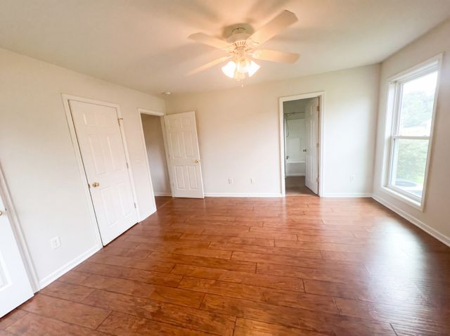 215 Wagoners Way, Westmoreland, TN 37186