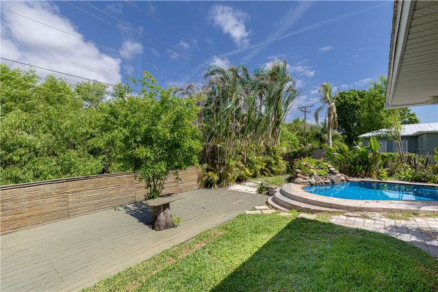 474 Ponoka Street, Sebastian, FL 32958