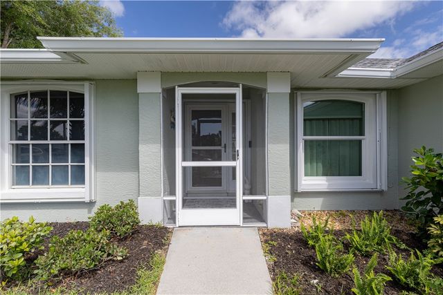 474 Ponoka Street, Sebastian, FL 32958