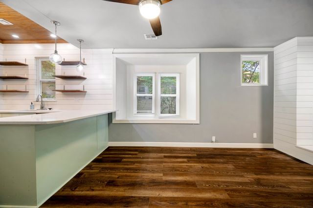 407 S Wheeling Avenue, Tulsa, OK 74104