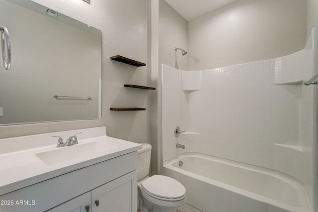 8944 N 180Th Drive, Waddell, AZ 85355