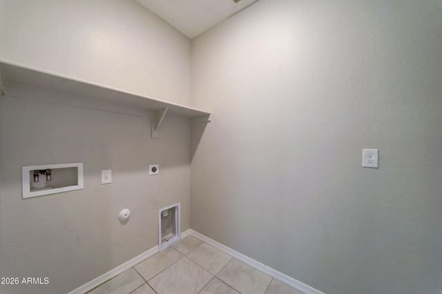 8944 N 180Th Drive, Waddell, AZ 85355