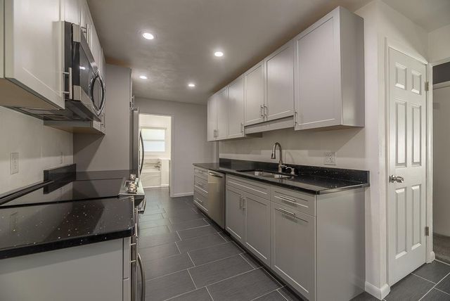 2302 E Milwaukee Street, Janesville, WI 53545