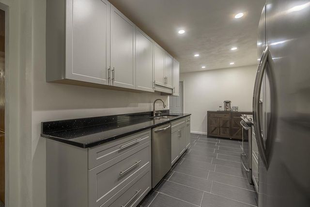 2302 E Milwaukee Street, Janesville, WI 53545