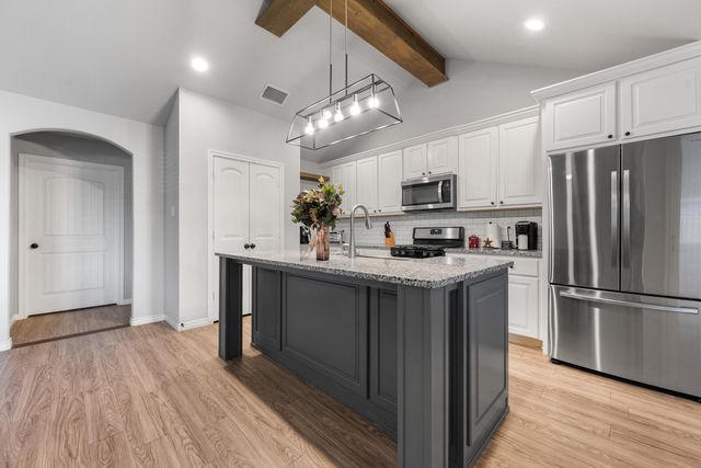 7909 Avenue O, Lubbock, TX 79423