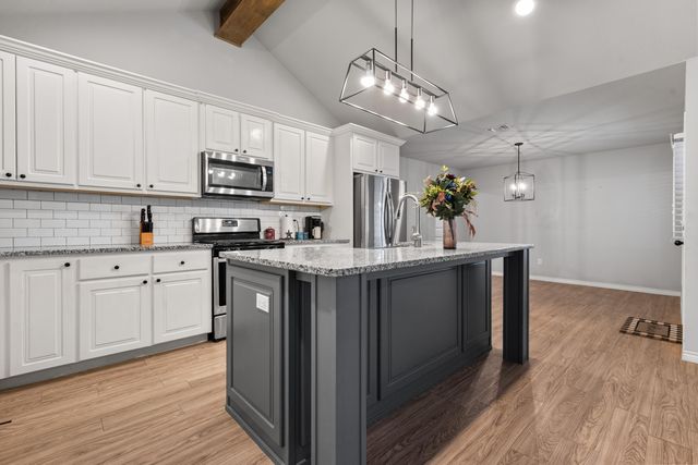 7909 Avenue O, Lubbock, TX 79423