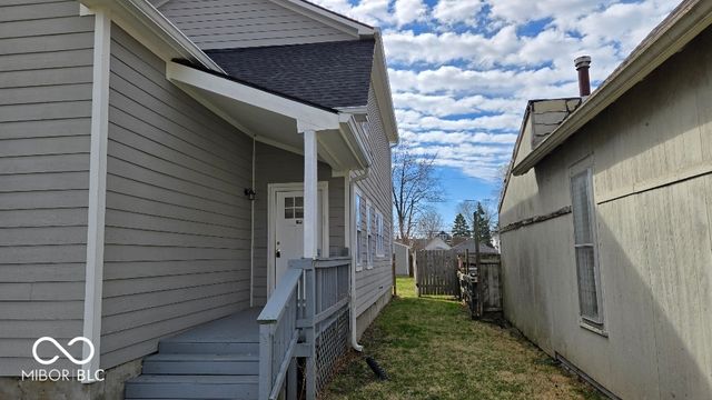 1527 Lexington Avenue, Indianapolis, IN 46203