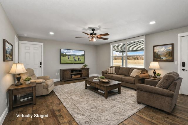 7138 W Farm Rd 136, Springfield, MO 65802